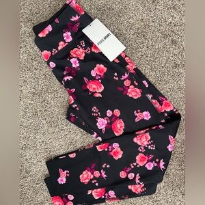 PINK Sport Crossover Waist Floral Black Legging Best Butt High Waist Full Length